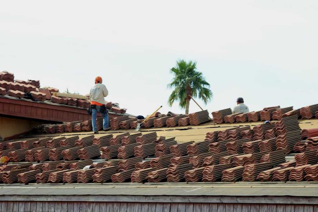 Choosing the Right Season for Your Roof Installation