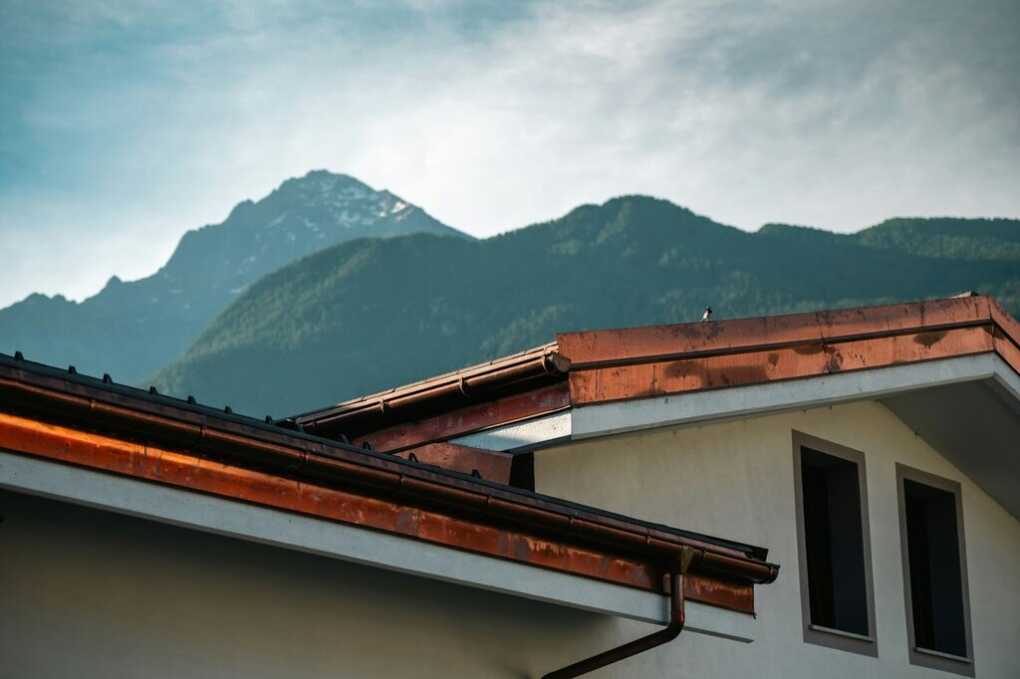 Roof Transformations That Turn Heads and Boost Curb Appeal Overnight