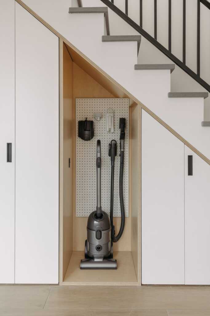 Vacuum Garage